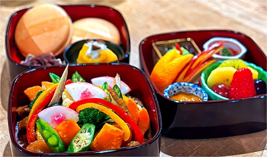 横浜で人気のカレー・yukartの森焼き野菜玉手箱
